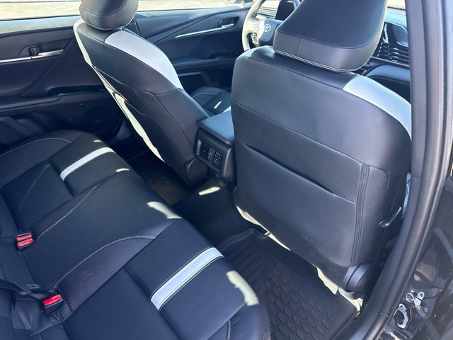 Used 2025 Toyota Camry SE w/ Convenience Package FWD image 17