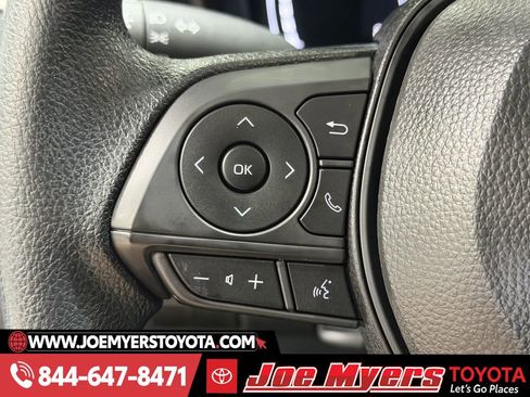 Used 2026 Toyota Corolla LE image 23