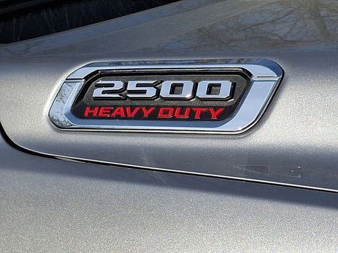 Used 2024 RAM 2500 Big Horn AWD/4WD image 6