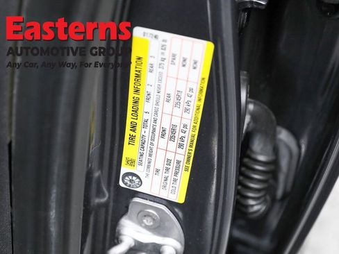 Used 2021 Tesla Model 3 Standard Range Plus image 35