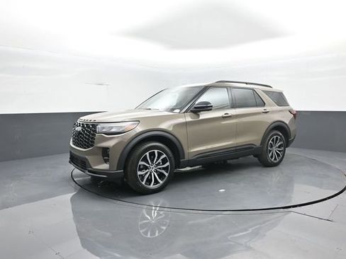New 2026 Ford Explorer ST-Line AWD/4WD image 4