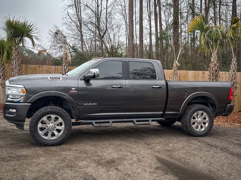 Used 2020 RAM 2500 Laramie image 6