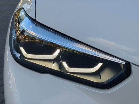 Certified 2023 BMW X5 sDrive40i w/ M Sport Package image 10