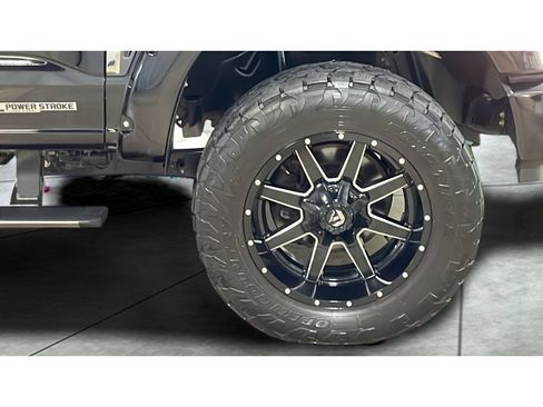 Used 2023 Ford F250 Platinum AWD/4WD image 21