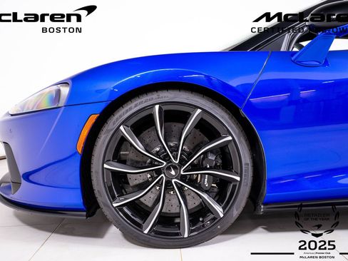 Used 2025 McLaren GTS RWD image 13