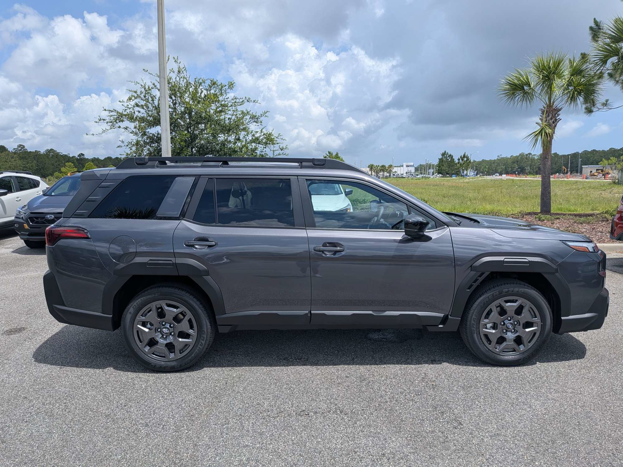 Used 2026 Subaru Outback Premium AWD/4WD image 3