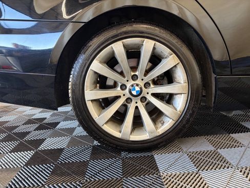 Used 2011 BMW 328i xDrive Sedan AWD/4WD image 28