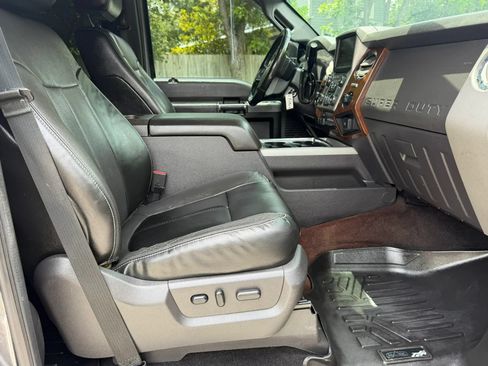 Used 2013 Ford F350 Lariat w/ Lariat Ultimate Pkg AWD/4WD image 14
