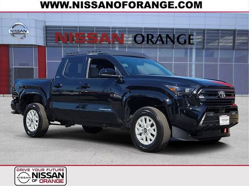 Used 2026 Toyota Tacoma SR5 image 1
