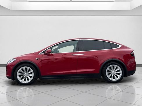 Used 2020 Tesla Model X Long Range image 2