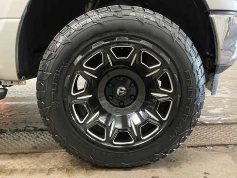 Used 2019 Ford F150 XLT w/ Equipment Group 302A Luxury image 32