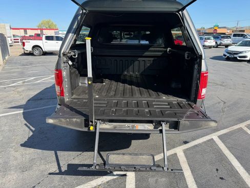 Used 2017 Ford F150 XLT w/ Equipment Group 302A Luxury AWD/4WD image 9