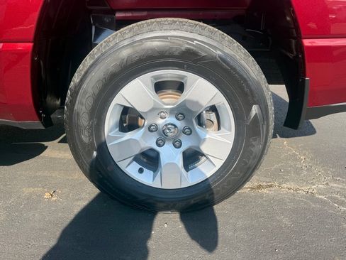Used 2023 RAM 1500 Big Horn AWD/4WD image 36