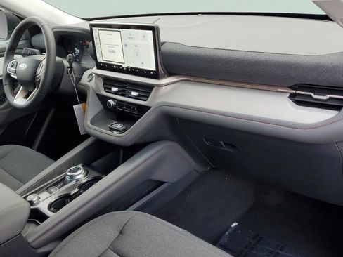 New 2026 Ford Explorer Active image 17