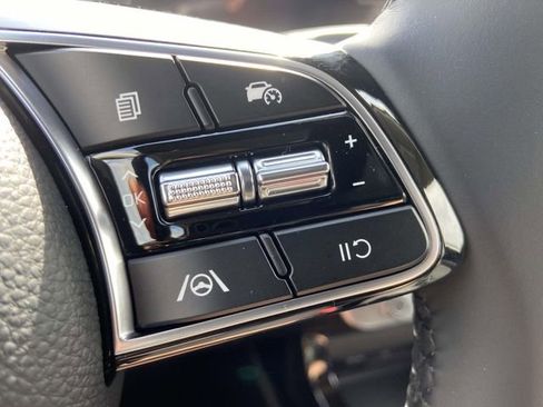 New 2026 Kia Seltos EX FWD image 15
