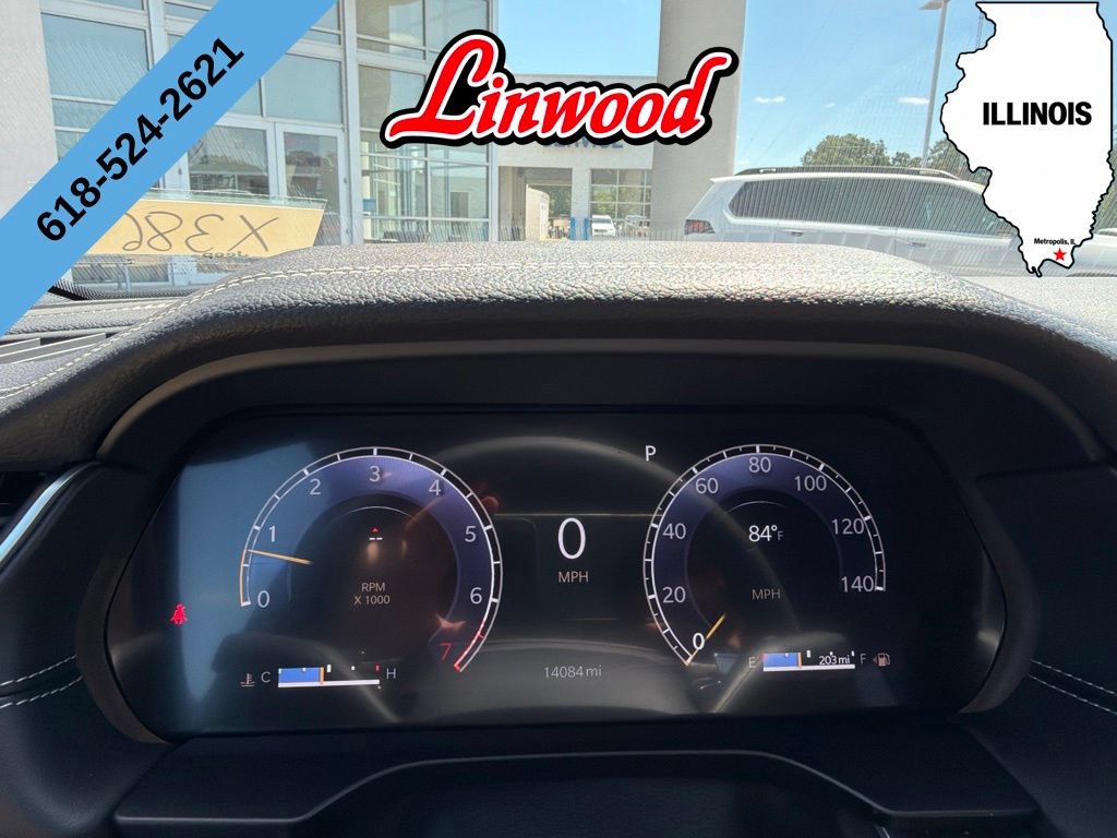 Used 2025 Jeep Grand Cherokee Limited AWD/4WD image 21