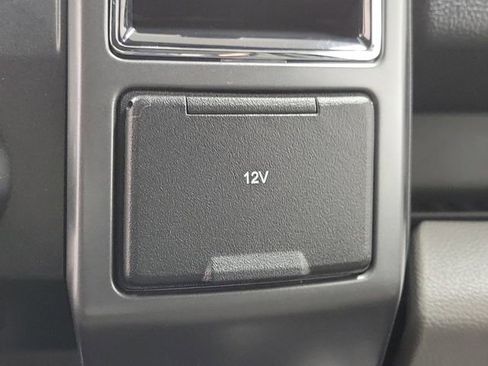 Used 2018 Ford F150 XLT AWD/4WD image 31