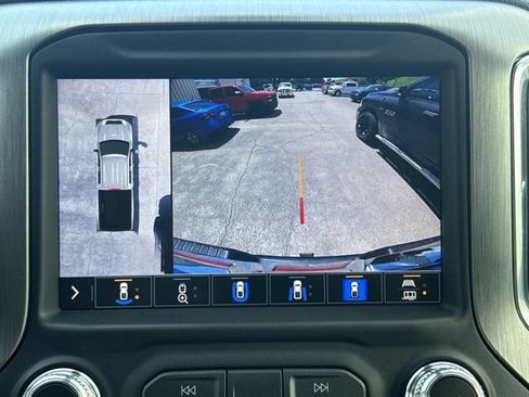 Used 2020 GMC Sierra 2500 Denali w/ Denali Ultimate Package AWD/4WD image 8