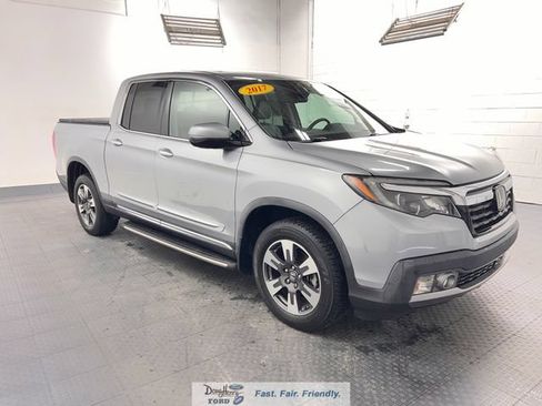 Used 2017 Honda Ridgeline RTL-E image 3
