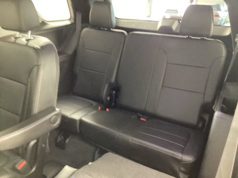 Used 2019 Chevrolet Traverse LT w/ LT Premium Package FWD image 31