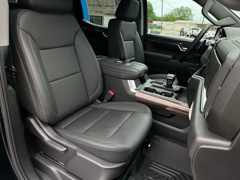 New 2026 Chevrolet Silverado 1500 RST w/ RST All Star Premium Package AWD/4WD image 16