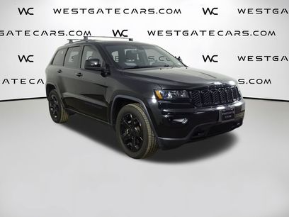 Used 2019 Jeep Grand Cherokee Laredo