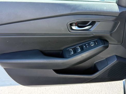 Used 2023 Honda Accord Sport image 12
