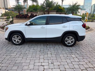 Used 2022 GMC Terrain SLE