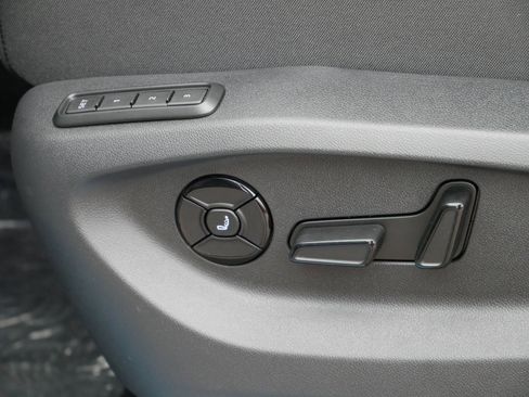 New 2026 Volkswagen Tiguan SEL R-Line image 5