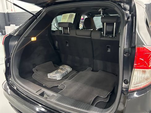 Used 2020 Honda HR-V Sport image 19