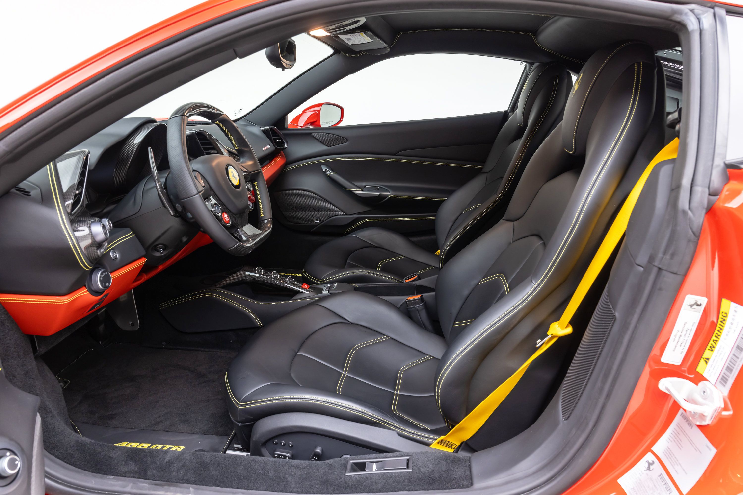 Certified 2018 Ferrari 488 GTB RWD image 61