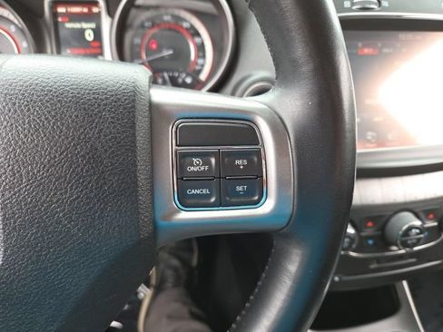 Used 2018 Dodge Journey Crossroad AWD/4WD image 12