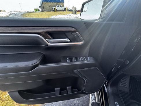 Used 2022 Chevrolet Silverado 1500 LT image 12