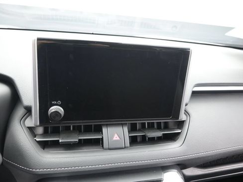 Used 2025 Toyota RAV4 LE FWD image 12