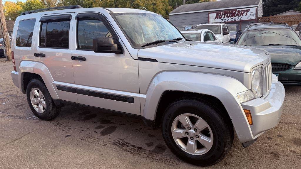 Used 2010 Jeep Liberty Sport w/ Popular Equipment Group AWD/4WD image 1