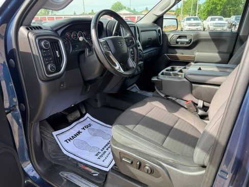 Used 2021 Chevrolet Silverado 1500 RST AWD/4WD image 13