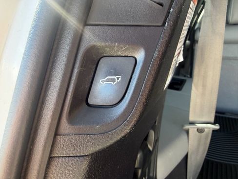 Used 2018 Toyota Sequoia Platinum AWD/4WD image 21