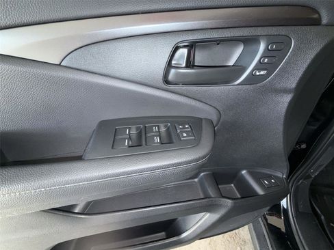 Certified 2023 Honda Passport EX-L image 15