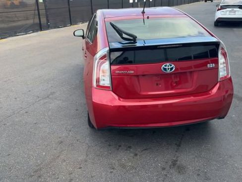 Used 2015 Toyota Prius Two FWD image 11