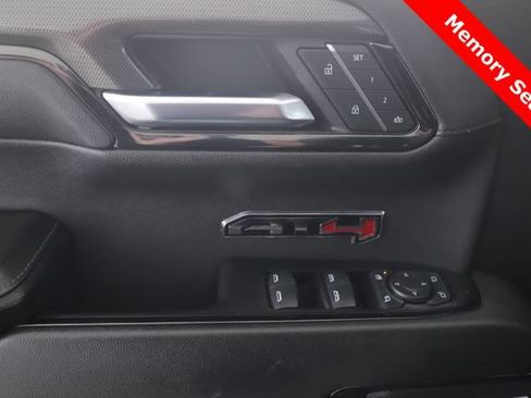 Used 2024 GMC Sierra 1500 AT4 w/ AT4 Preferred Package AWD/4WD image 18