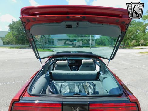 Used 1989 Pontiac Firebird Formula image 20