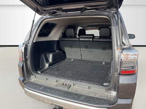 Used 2023 Toyota 4Runner TRD Off-Road Premium w/ Moonroof Package image 26