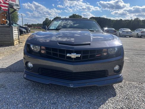 Used 2011 Chevrolet Camaro SS w/ LPO, Ground Effects Package RWD image 18