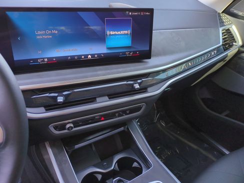 Used 2026 BMW X7 xDrive40i image 30