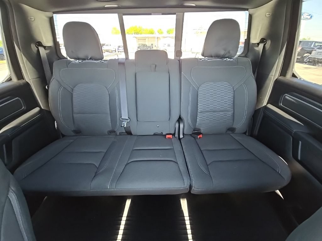 Used 2025 RAM 1500 Big Horn AWD/4WD image 36
