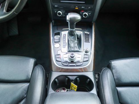 Used 2016 Audi Q5 2.0T Premium Plus w/ Technology Package AWD/4WD image 27