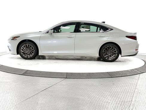 New 2025 Lexus ES 350 Ultra Luxury image 8