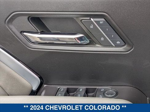 Used 2024 Chevrolet Colorado ZR2 w/ ZR2 Bison Edition AWD/4WD image 11