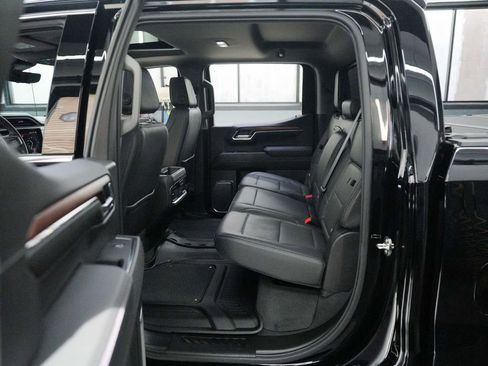 Used 2024 GMC Sierra 1500 Denali w/ Denali Reserve Package AWD/4WD image 30