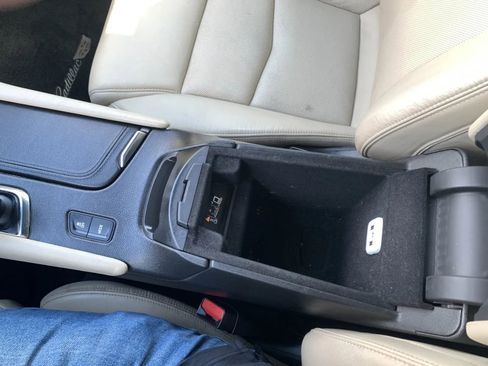 Used 2017 Cadillac XT5 Premium Luxury FWD image 20